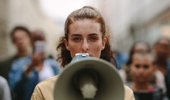 Coup de gueule, coup de fesse !